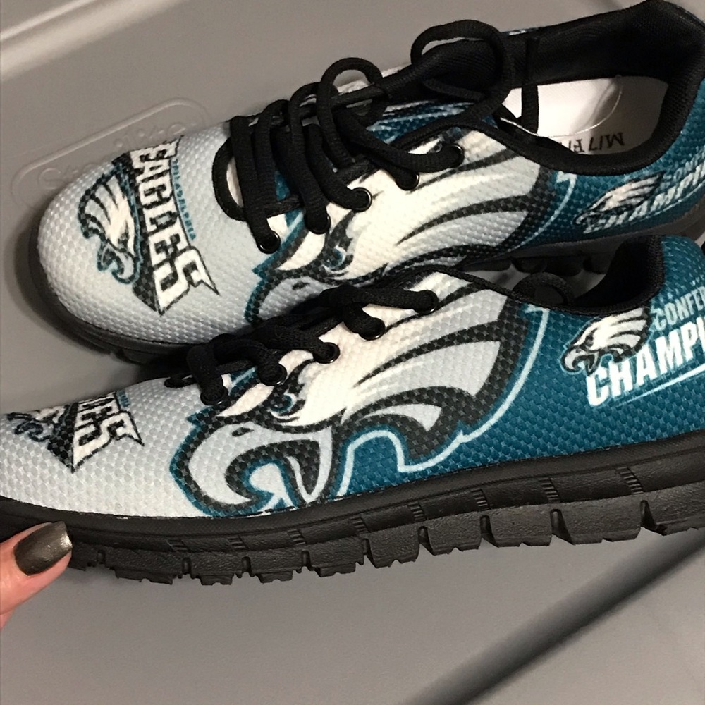 Philadelphia Eagles sneakers (men’s 7.5/women 9)